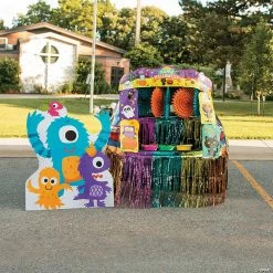 Halloween Trunk-or-Treat Decorating Kit - 33 Pc.
