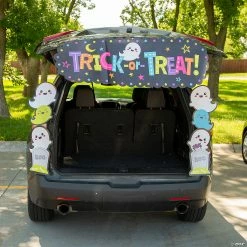 Value Ghost Trunk-or-Treat Decorating Kit - 5 Pc.